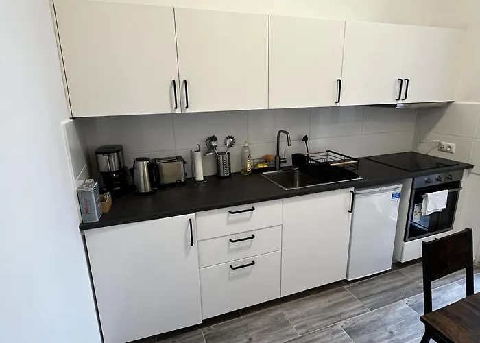 Citystay Aparthotel Bergisch Gladbach מלון דירות