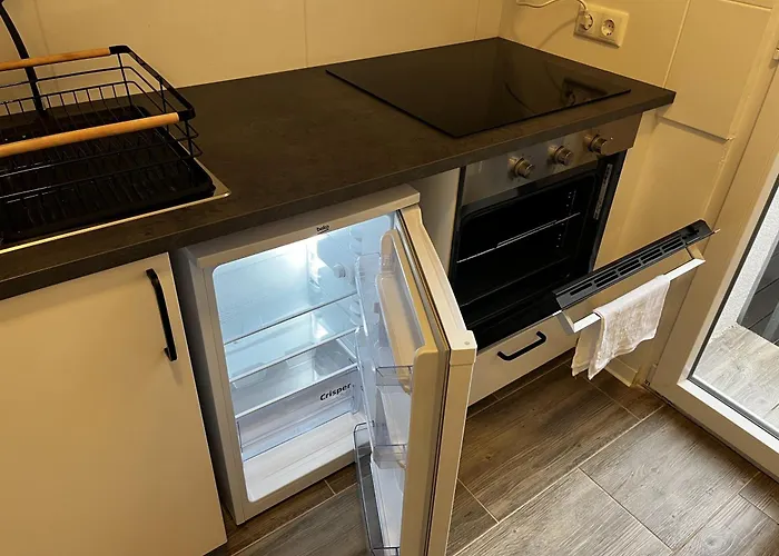 Citystay Aparthotel Bergisch Gladbach מלון דירות