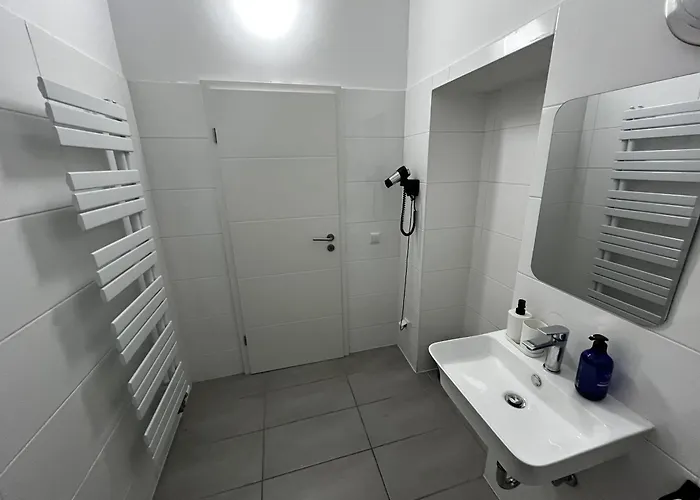 Citystay 公寓式酒店 贝尔吉施-格拉德巴赫